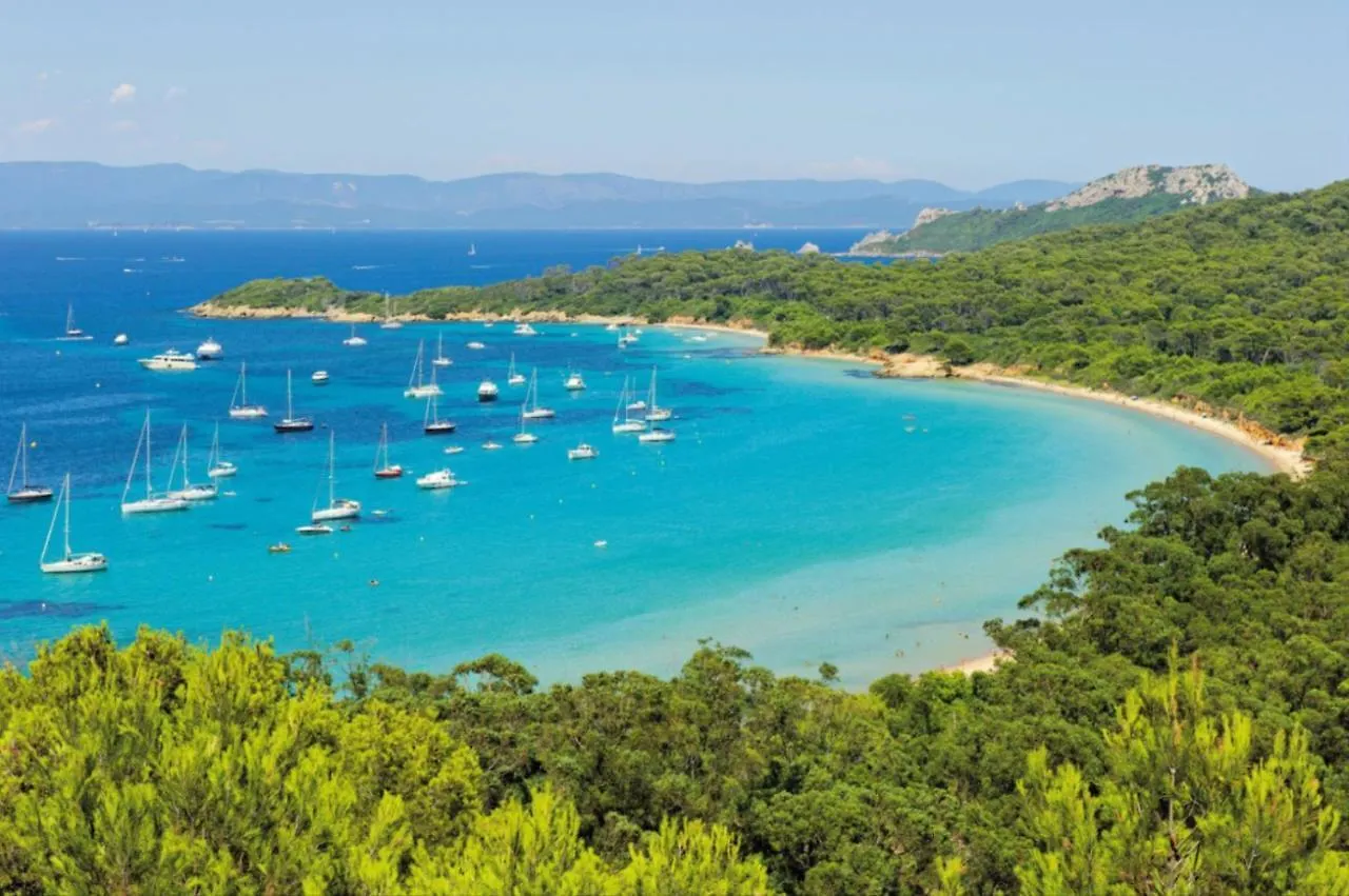 Residence Pierre & Vacances La Pinede Hyeres 3*,