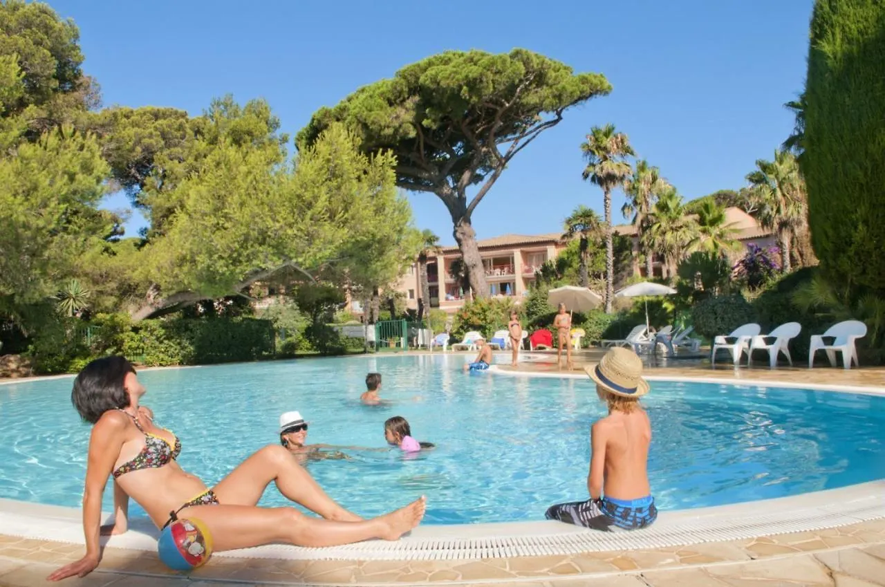 *** شقة فندقية Hyères Residence Pierre & Vacances La Pinede فرنسا