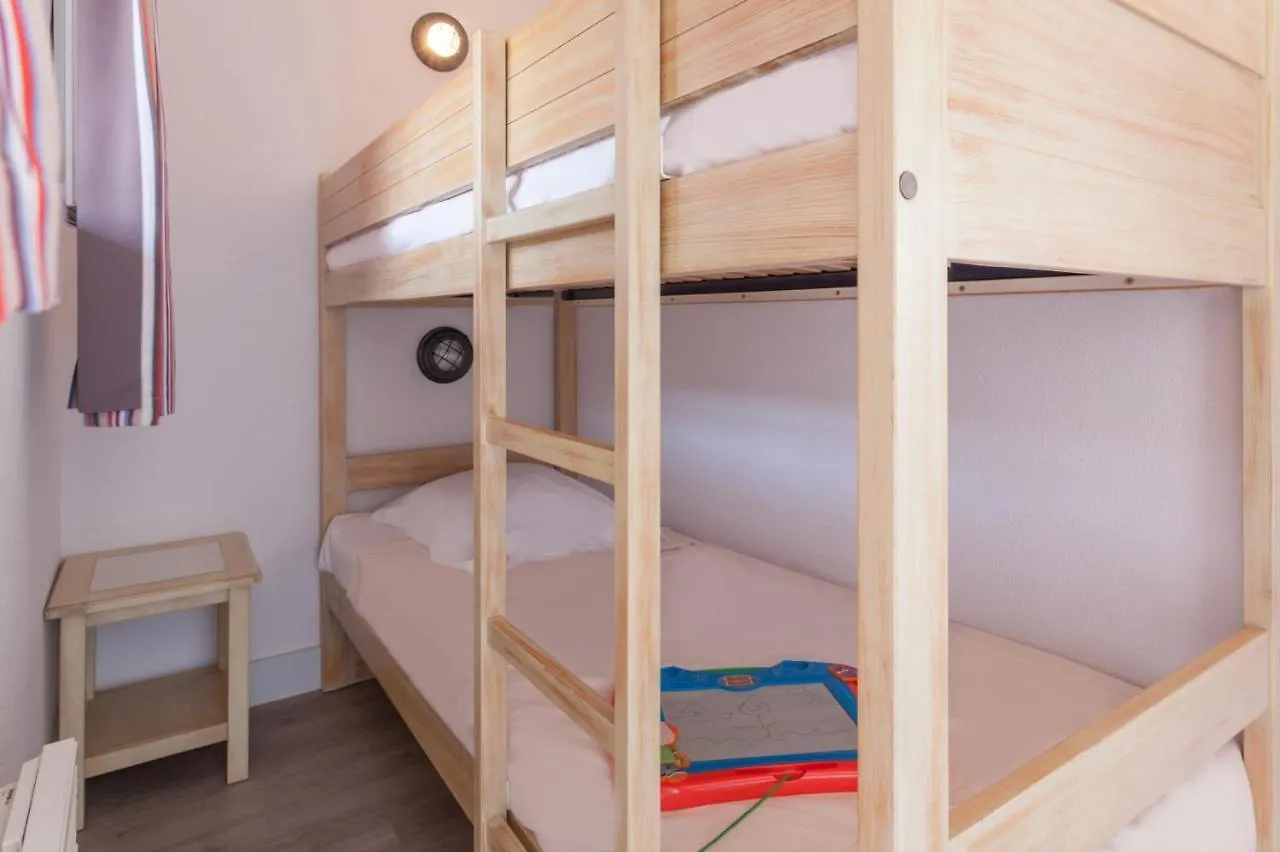 Aparthotel Residence Pierre & Vacances La Pinede Hyeres