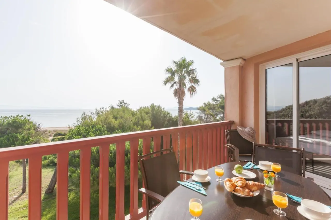 Residence Pierre & Vacances La Pinede Hyeres 3*,  France