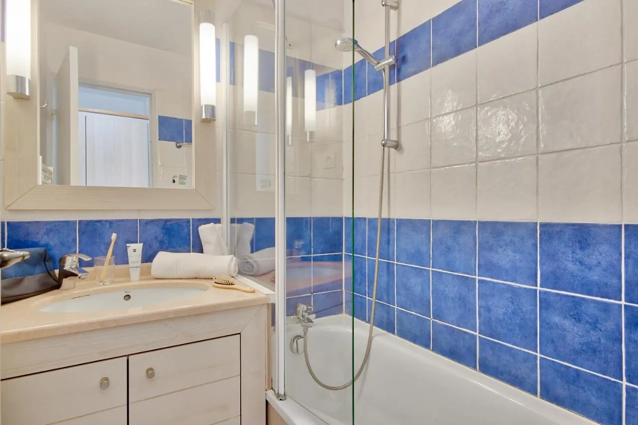 Aparthotel Residence Pierre & Vacances La Pinede Hyeres
