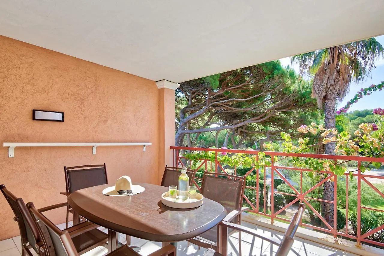 Residence Pierre & Vacances La Pinede Hyeres 3*,