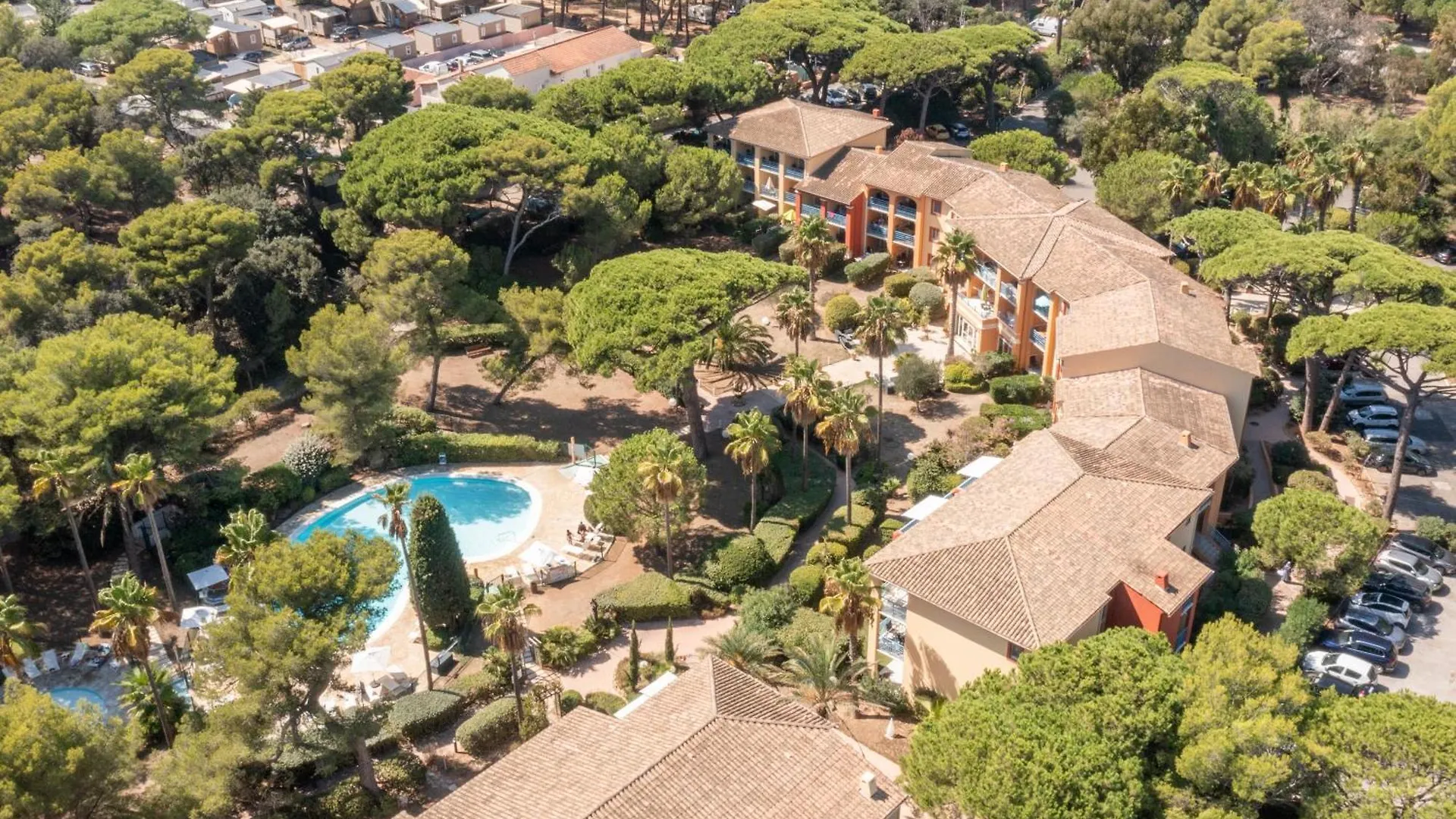 Aparthotel Residence Pierre & Vacances La Pinede Hyeres