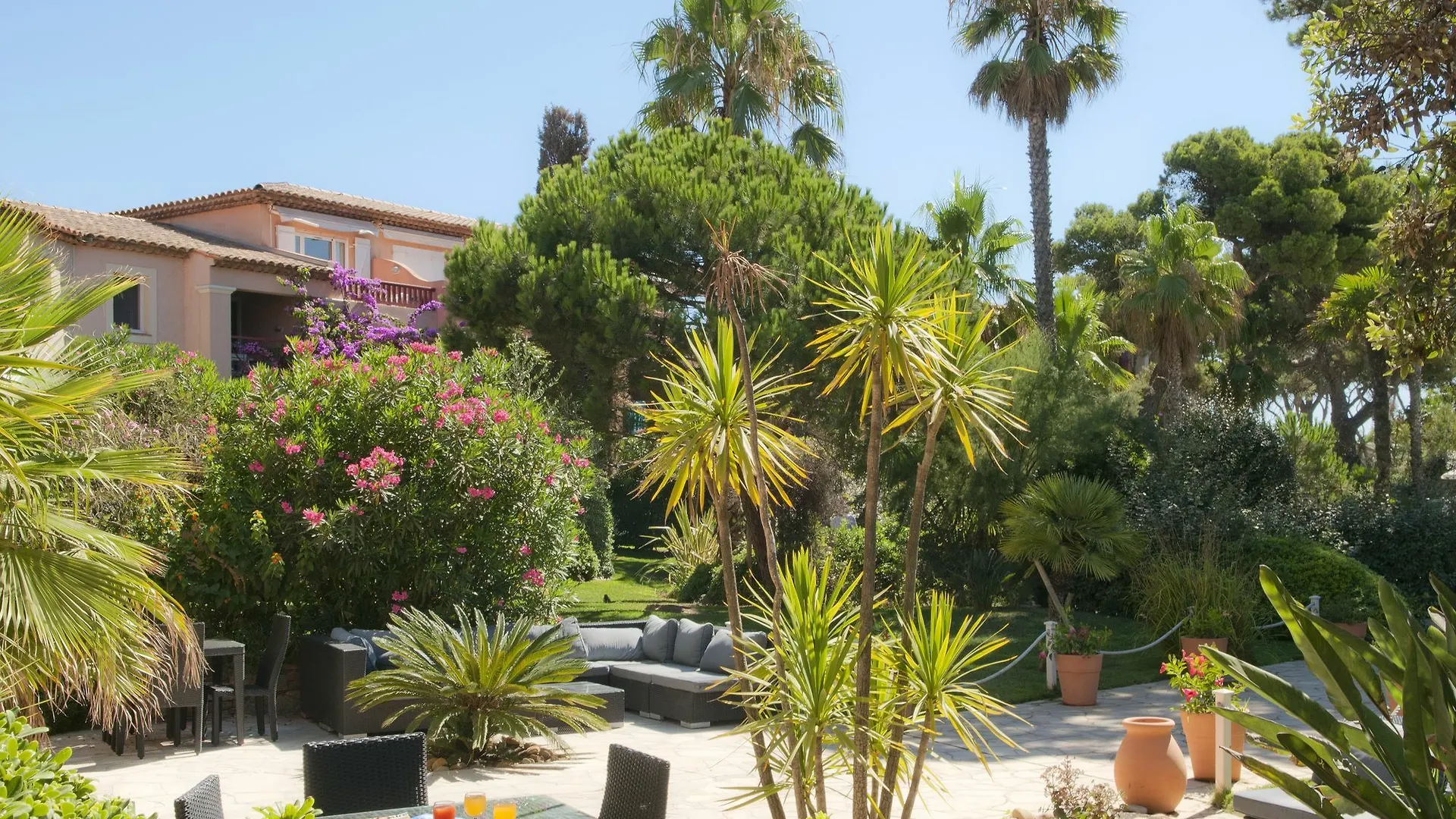 Residence Pierre & Vacances La Pinede 히에레