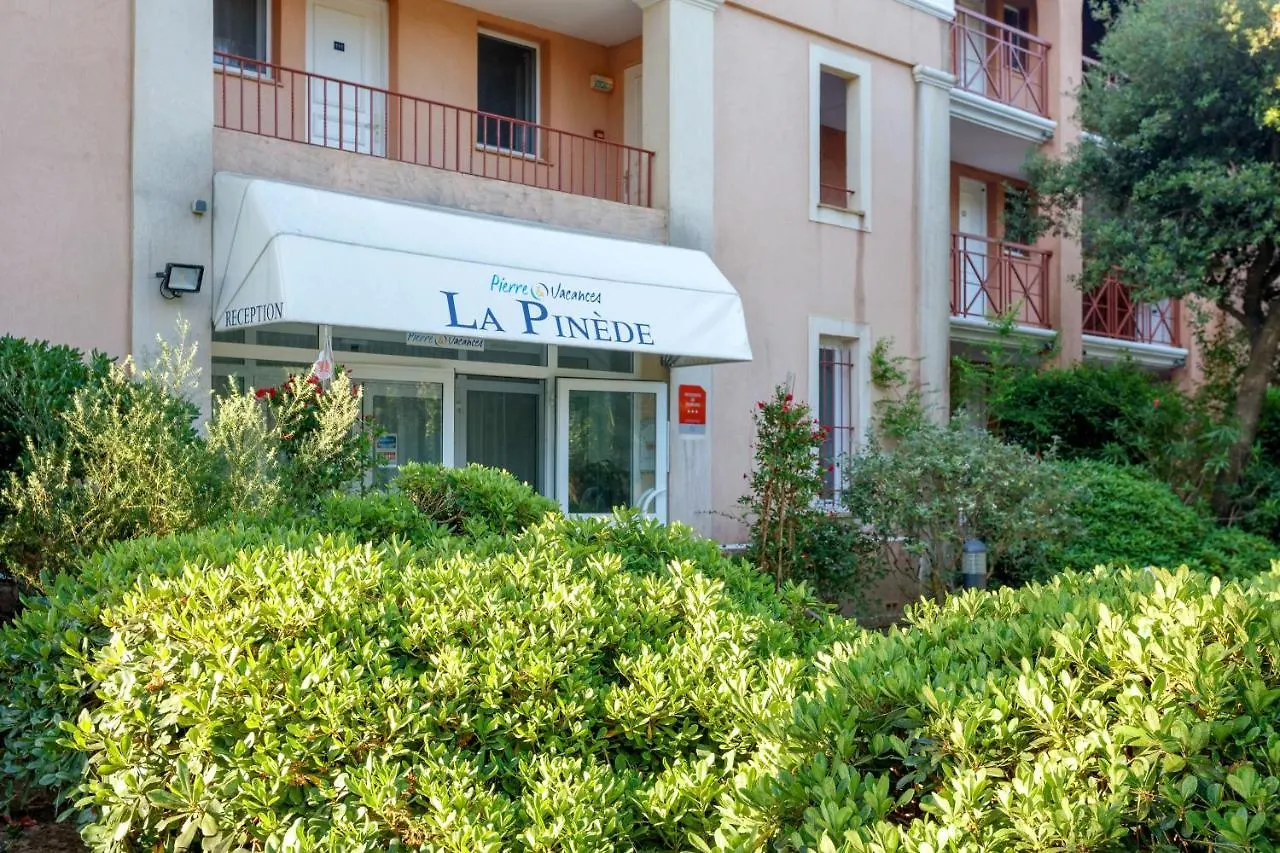 Residence Pierre & Vacances La Pinede 히에레 아파트호텔