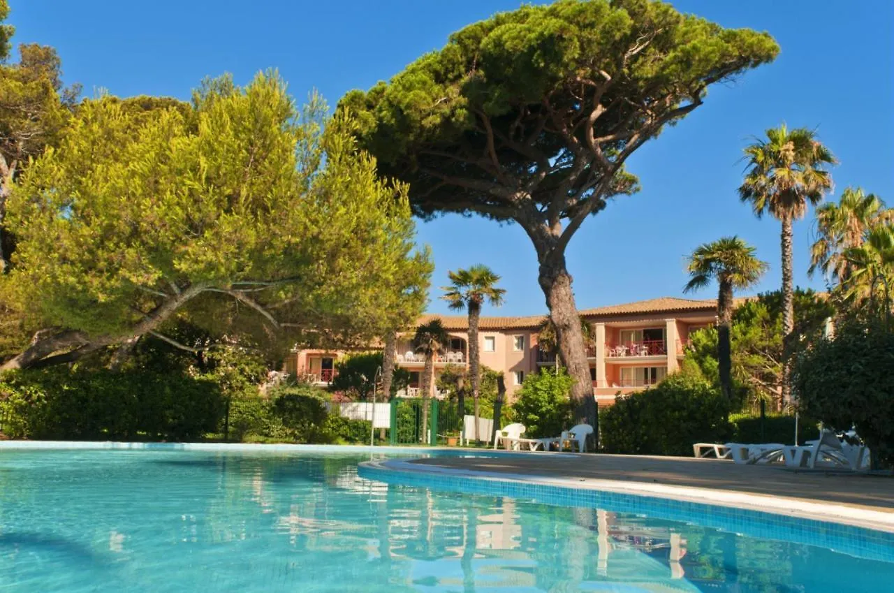 Residence Pierre & Vacances La Pinede 히에레 아파트호텔