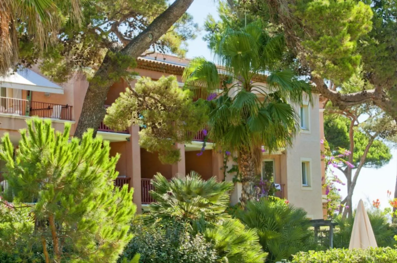 Residence Pierre & Vacances La Pinede 히에레 아파트호텔